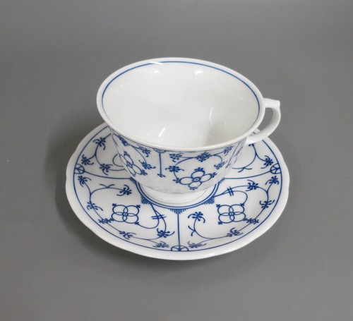 Kaffeetasse mit tasse - mit, ut