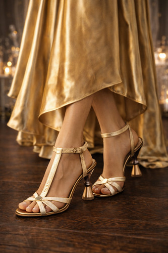 Manolo blahnik rare stacked - manolo,