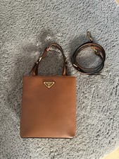 PRADA Tasche 100% Original mit