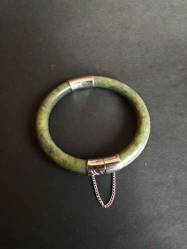 Armreif aus spinat jade - armreif,