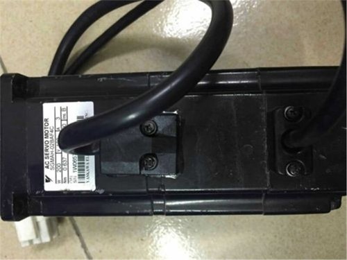 Used 1pc yaskawa - used, servo