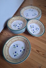 Keramikgeschirr, handbemalt