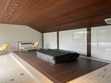 Whirlpool Outdoor Model 710 mit allen Extras und Holzkonstruktion 218 x 178 x 97