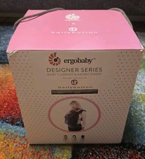 Ergobaby Belly Button
