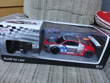 Audi R8 LMS Nr.15 RC Car 1:18 RASTAR Ferngesteuertes Auto Modell in OVP