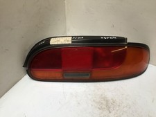 RÜCKLICHT RECHTS Nissan 100