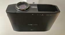 Panasonic PT-AT6000 Full HD