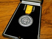 Grubenwehr Ehrenzeichen in Silber mit Etui - SELTEN Orden Medaille