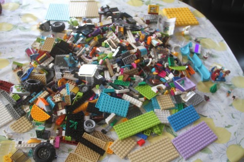 Lego steine figuren posten - lego,
