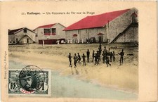 CPA AK SENEGAL Rufisque Un Concours de Tir sur la Plage (821876)