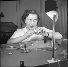 First female master watchmaker