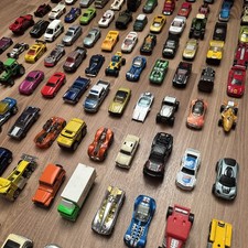 Matchbox Hot Wheels Siko  Auto