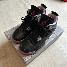 Nike Air Jordan 4 Retro Bred