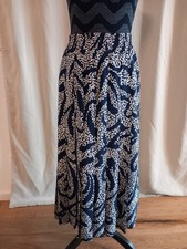 Guy Laroche Seidenrock Größe