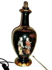 Japanische Tischlampe Holz Lack mit Goldmalerei, Geishas, Landschaft und Bäume