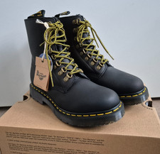 Dr. Martens Boots 1460 Pascal