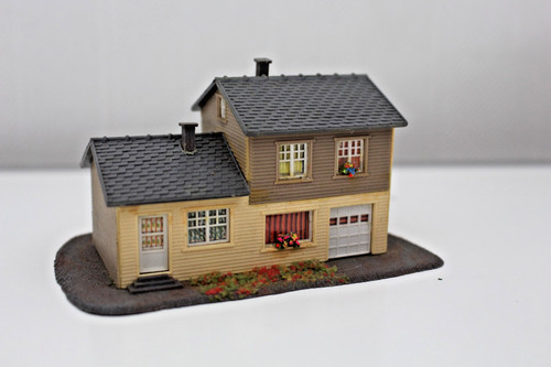Einfamilienhaus mit garage - n,