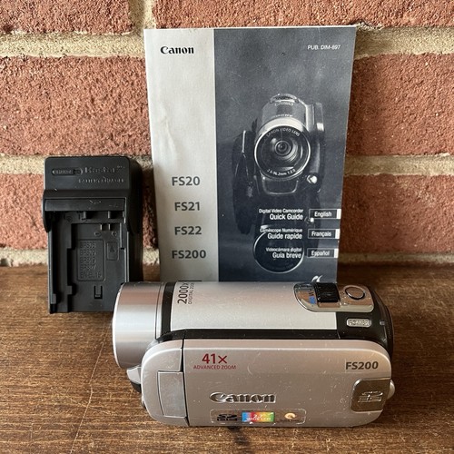 Canon fs200 silver handheld - silver,