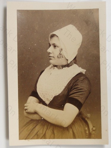 Frau holländer tracht - frau, haube