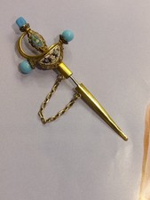 Italienische Brosche