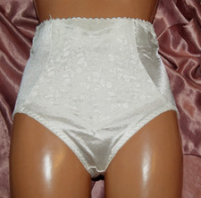 Glanz SATIN Miederhöschen *