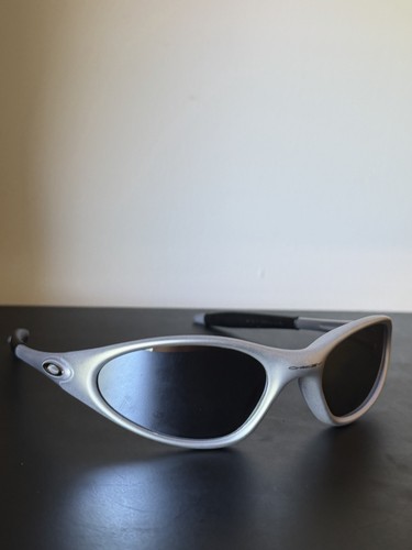 Oakley minute sunglasses - oakley,