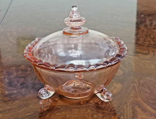 Alte glasschale mit fuß - alte,