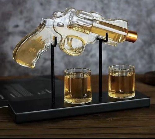 Pistole dekantier glaskaraffe - pistole,