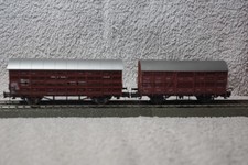 ROCO  2 Stück Viehtransportwagen -Vlmmhs 46035 - V 23 ? - Ep. III H0 DC OVP