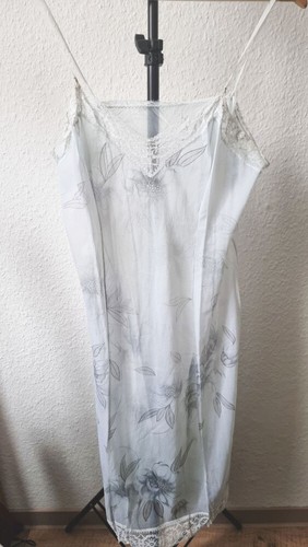 Negligee hellblau mit