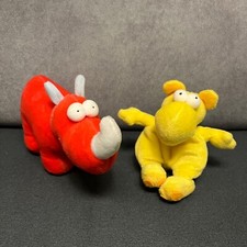 2 x Heye Mordillo Plüsch Nashorn rot + Bär gelb Plüschfigur Crazy Zoo Stofftier