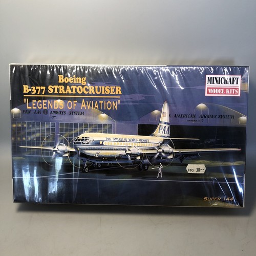 Minicraft boeing 377 - minicraft, b-377