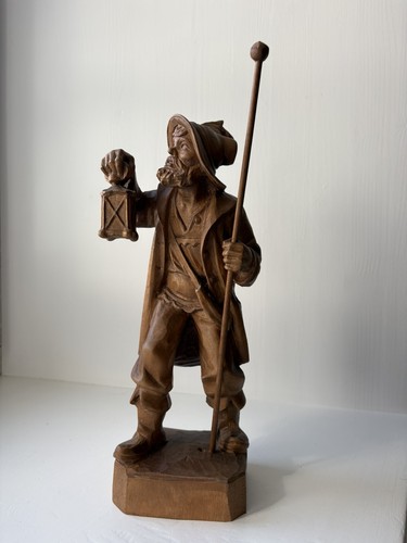 Nachtwächter aus holz - nachtwächter,