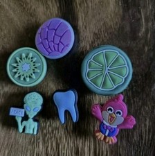 6 Schuhpins Jibbitz f. crocs Alien Zahn Frucht Bird Harry Pororo 