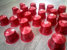 20 Nespresso Kaffee-Kapseln (rot + Muster / Shanghai Lungo), leer