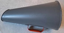 Hand-Megaphon Bundeswehr ca. 41cm lang mit Handgriff
