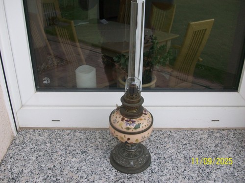 Antike petroleumlampe - antike,
