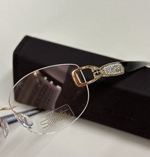 Silhouette CRYSTAL randlose Bohrbrille-Garnitur mit Musterverglasung.