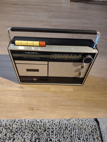 Crown japan transistor radio - japan/, radio/
