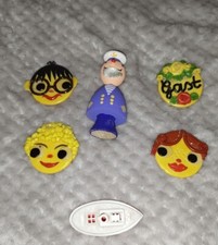 Kleines Konvolut an schönen DDR Spielzeug aus Plastik, Holz und Suralin?