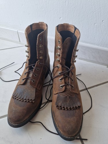 Westernstiefeletten zum