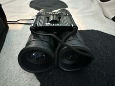 Optus Zoom Fernglas 10x25 96m / 1000m + TOP Tasche Schwarz Klein