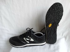 New Balance Minimus 20 Laufschuhe Sneaker EU 44 US 10 schwarz-weiß