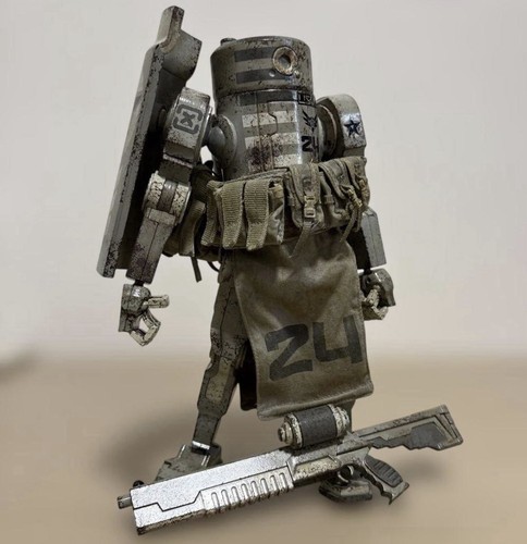 Threea ashley wood caesar - ashley,