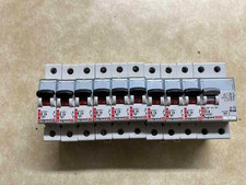 9 Stk. Legrand B16 Leitungsschutzschalter 1-polig + 1 Stk. RCD 2-polig 25/0,03A
