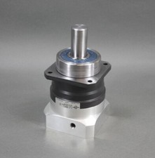 NEUGART Planetengetriebe PLN 115-005-SSSB3AF-Z24 /50/110/130/B5/M8 (2)