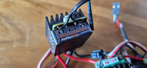 Hobbyking quicrun esc - hobbyking,