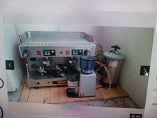 Wega Kaffeemaschine mit Kaffee