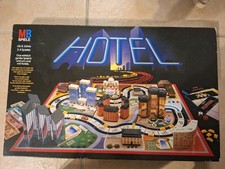 MB Spiele HOTEL Schwarze