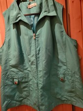 Damen Weste  türkis GR. 52